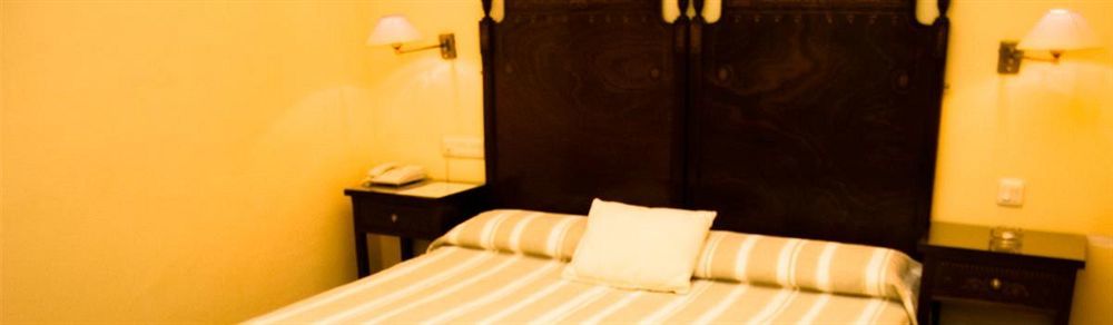 Hotel Iberia Plaza America Caces Εξωτερικό φωτογραφία
